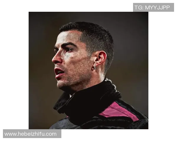 微胖足球球星的独特魅力与拼搏精神:他们如何打破偏见成就辉煌职业生涯 微胖足球球星的独特魅力与拼搏精神:他们如何打破偏见成就辉煌职业生涯